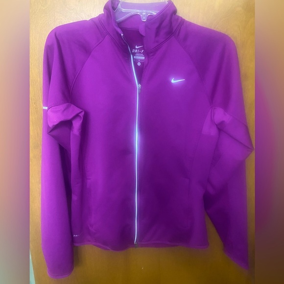 Nike Women's Dri-Fit Jacket - Picture 1 of 5